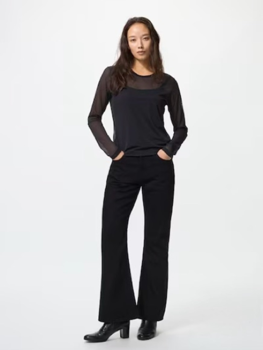 UNIQLO Black Bootcut Women's Jeans